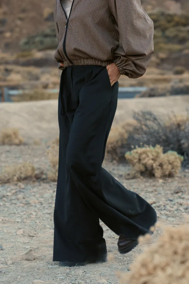 MOI モイ NAVAL PANTS MOI モイ NAVAL PANTS MOI モイ NAVAL PANTS MOI モイ NAVAL