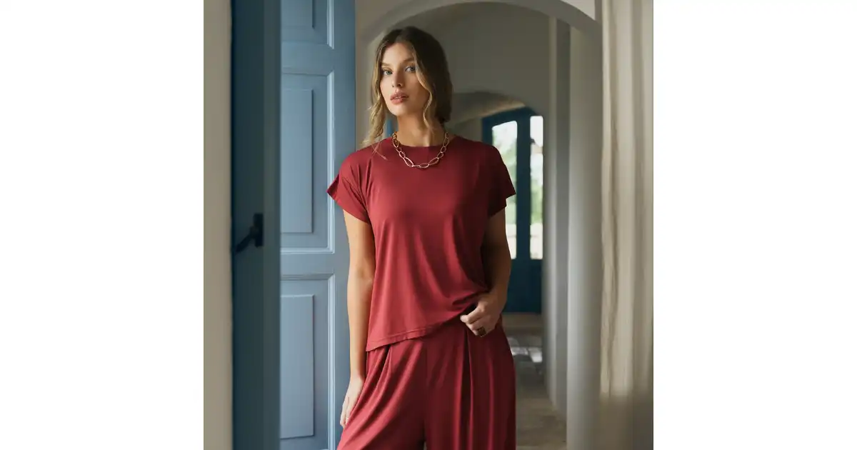 T-shirt Kelly Rosewood