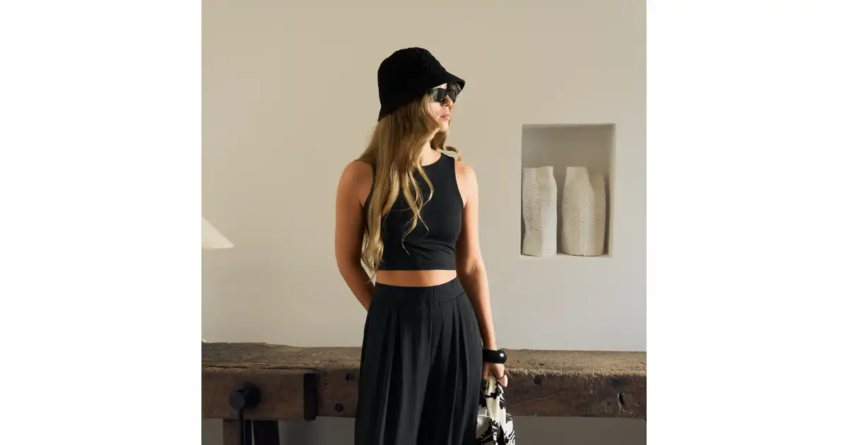 Top Zoe Black